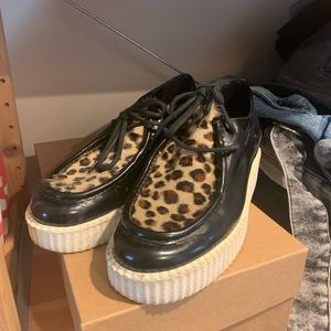 Joshua Saunders Leopard Creepers